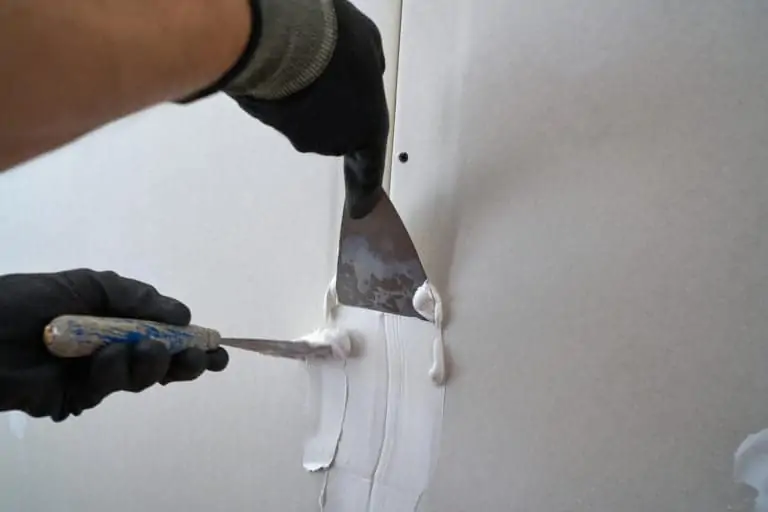 GIB-fixing-and-coving-768x512.jpg